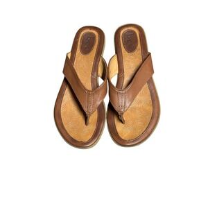 b.o.c Zita Sandals Brown‎ Thong Toe Post Women's Size 9 Casual Comfort